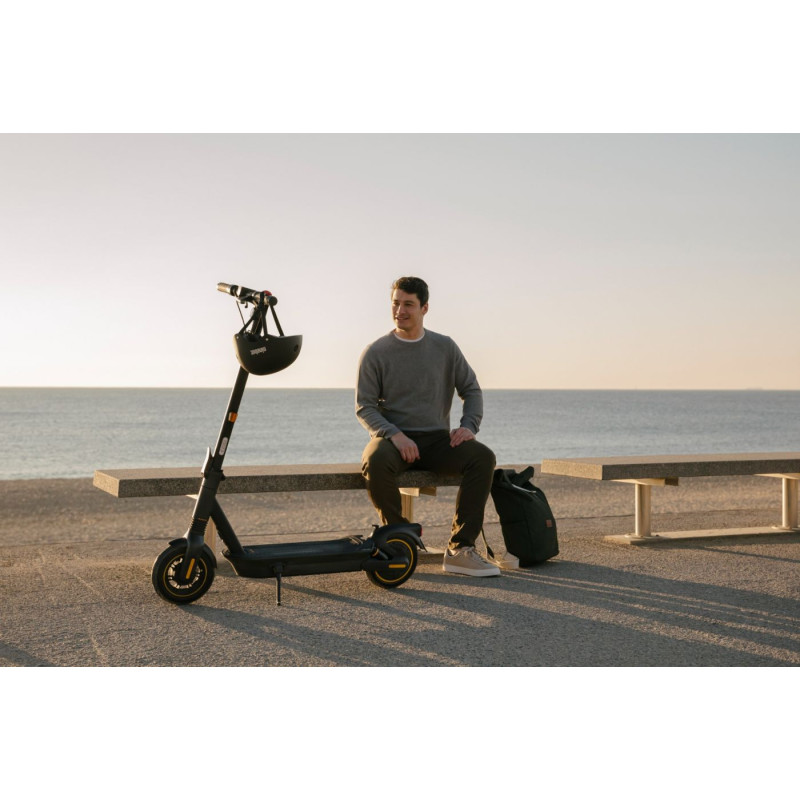 Trottinette électrique Ninebot Max G2 E Powered by Segway